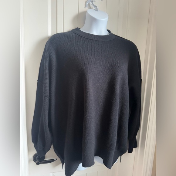 Classic Black Crew Neck Sweater - Picture 7 of 11